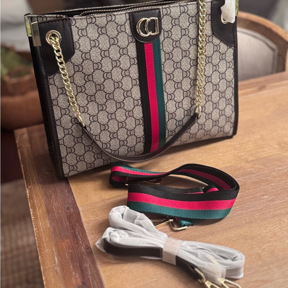 Elegant Designer Tote Bag with Chain Strap